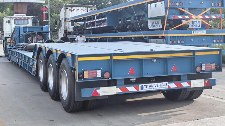 3 Axle and 4 Axle RGN Lowboy Trailer for Sale in Saudi Arabia