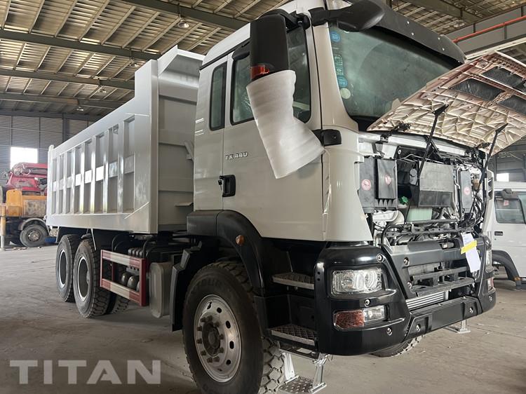 Sinotruk Cheap Used Sitrak Dump Truck for Sale in Saudi Arabia