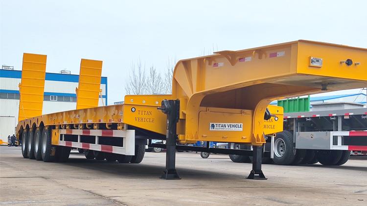 4 Axle Truck Low Loader Trailer for Sale in Saudi Arabia Dammam
