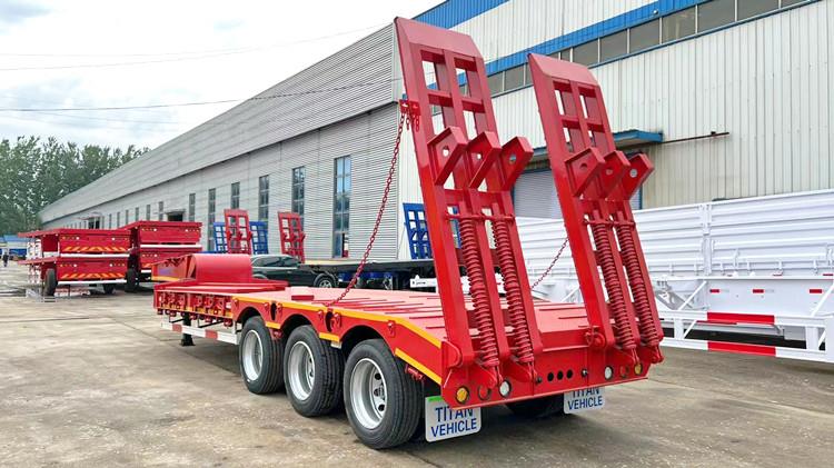 Tri Axle Semi Low Loader Trailer for Sale in Saudi Arabia KSA
