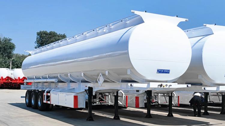Diesel Fuel Tanker Trailer for Sale in Saudi Arabia Dammam