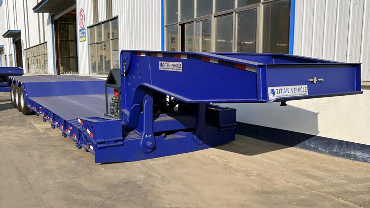 Detachable Lowboy Gooseneck Trailer for Sale in Saudi Arabia Jeddah