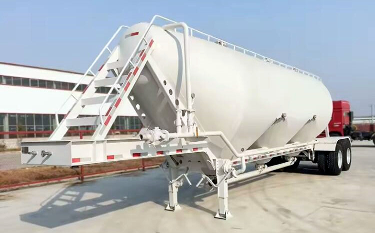 30cbm Dry Bulk Pneumatic Tank Trailer for Sale in Saudi Arabia