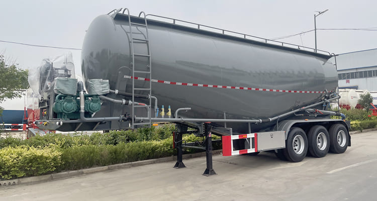 Dry Bulk Tanker Trailer for Sale in Saudi Arabia